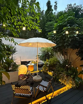Vzdušje dekoracijo teraso vrt ureditev, na prostem dvorišče korak svetlobni trakovi, zunanji vrtne luči